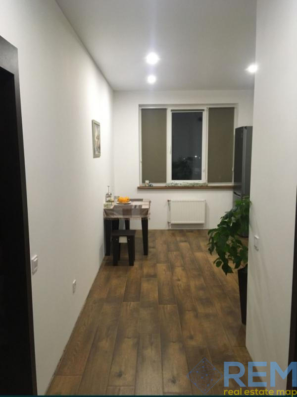 Продажа 1-комнатной квартиры 40 м², Жемчужная ул.