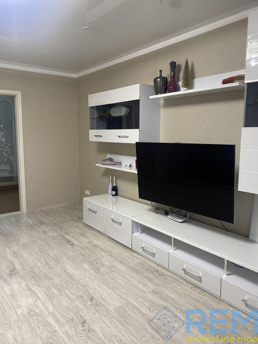 Продаж 3-кімнатної квартири 78 м², Небесної сотні просп.