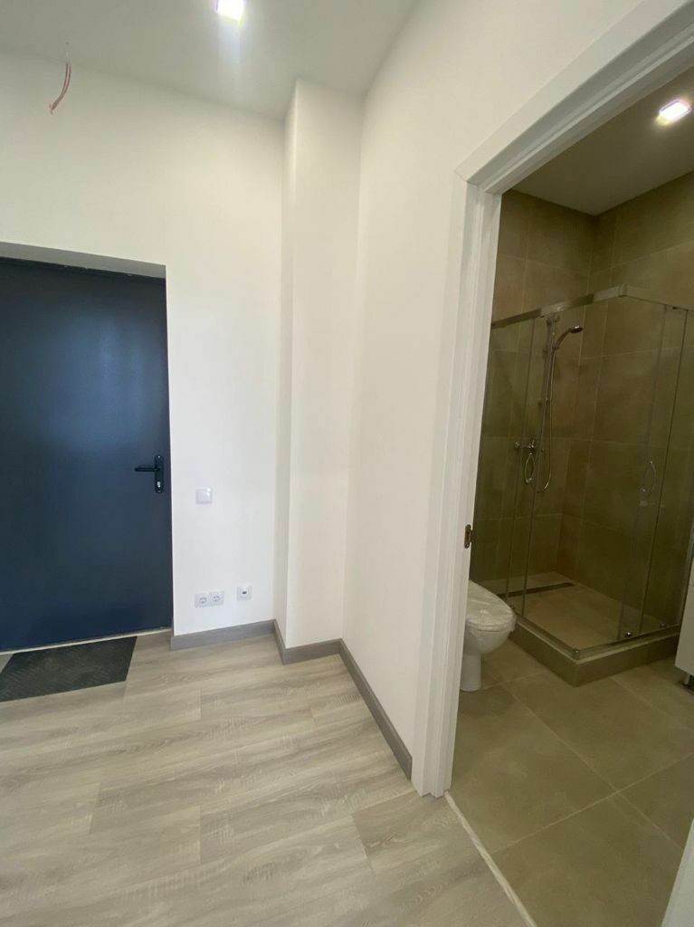 Продаж 2-кімнатної квартири 40 м², Набережна Перемоги вул., 68