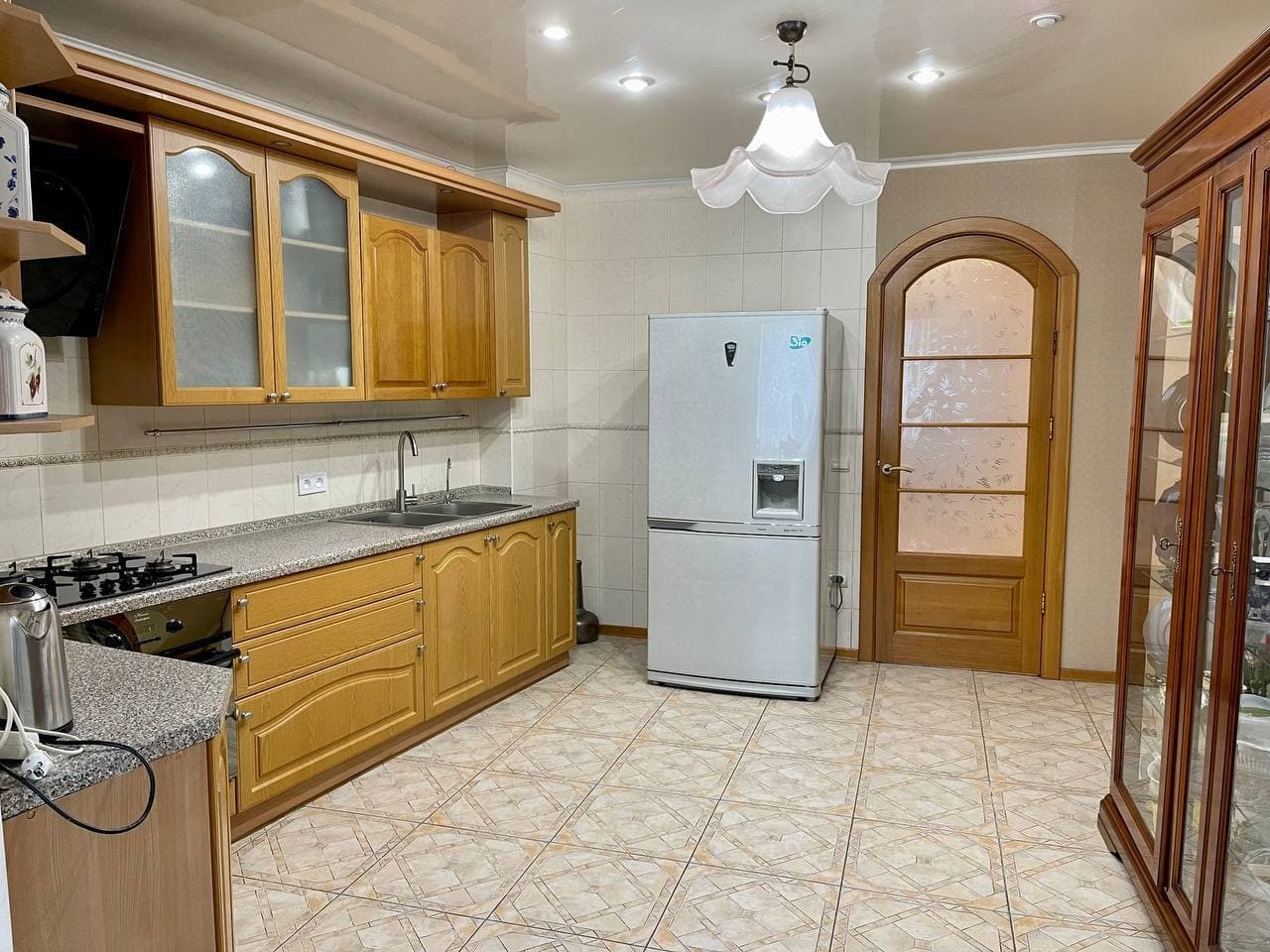 Продажа 5-комнатной квартиры 140 м², Литейная ул.