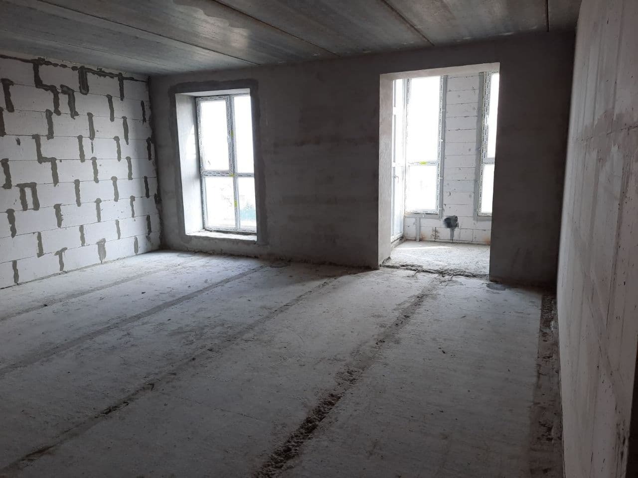 Продажа 3-комнатной квартиры 95 м², Симеизская ул.