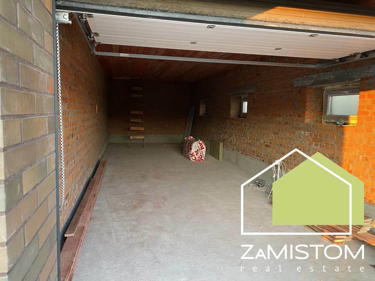 Продажа коттеджа 210 м²