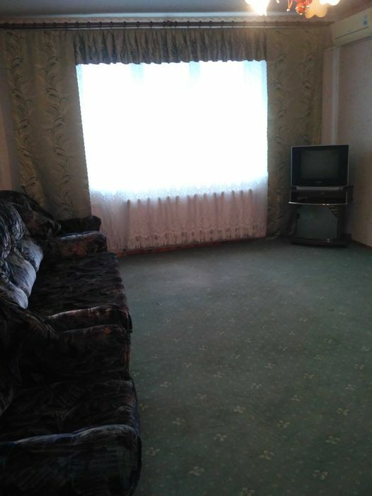 Оренда 1-кімнатної квартири 40 м², Олександра Поля просп., 22