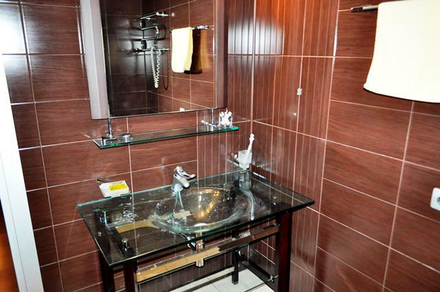 Продаж 2-кімнатної квартири 50 м², Велика Васильківська вул., 145
