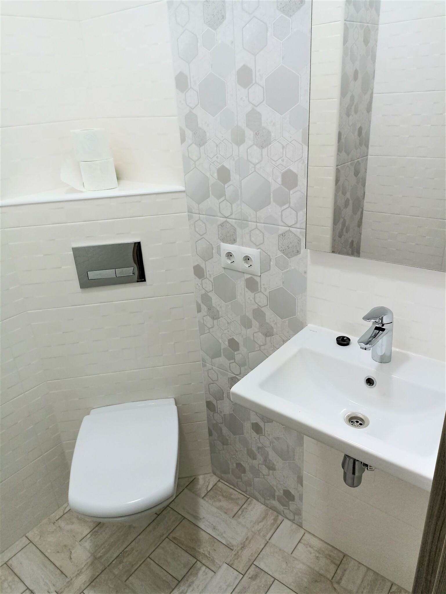 Аренда 3-комнатной квартиры 117 м², Днепровская наб., 26К