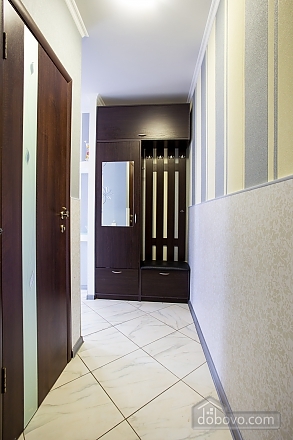 1-кімнатна квартира подобово 40 м², 8-го Березня вул., 34