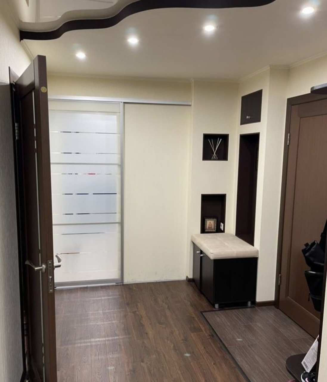 Продаж 2-кімнатної квартири 71 м², Усенко вул., 21