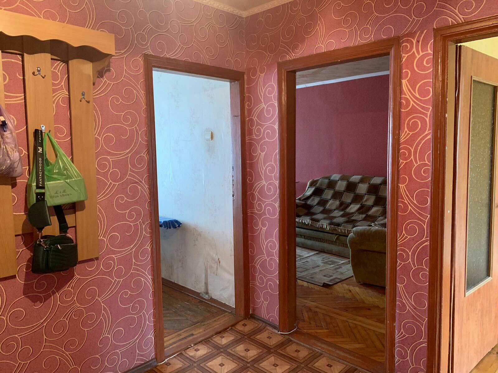 Аренда 3-комнатной квартиры 64 м², Юбилейный просп.