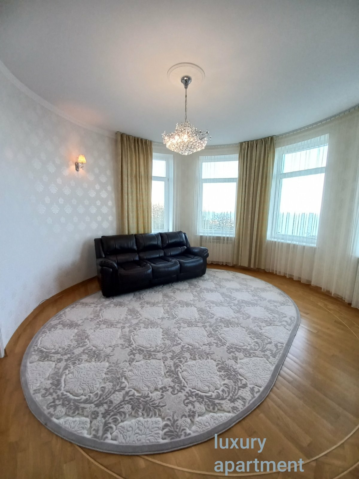 Аренда 3-комнатной квартиры 156 м², Каркашадзе пер.