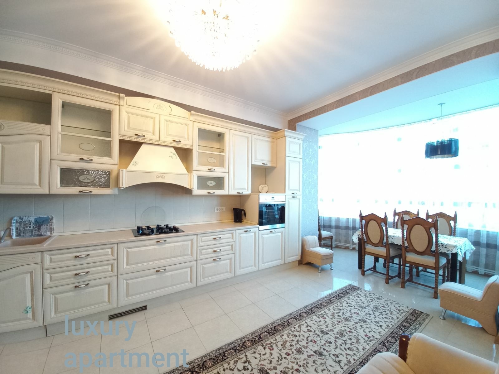 Аренда 3-комнатной квартиры 156 м², Каркашадзе пер.