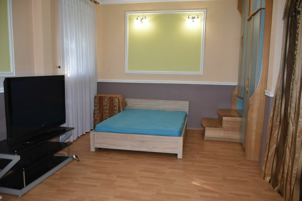 Оренда 2-кімнатної квартири 57 м², Юрія Савченка вул., 6