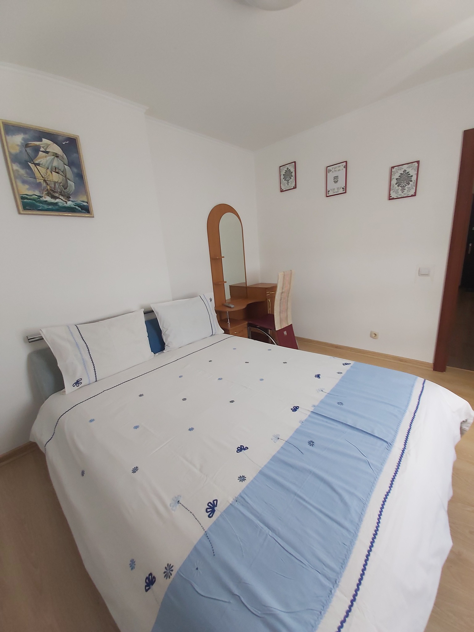 2-комнатная квартира посуточно 60 м², Владимира Маяковского просп., 70