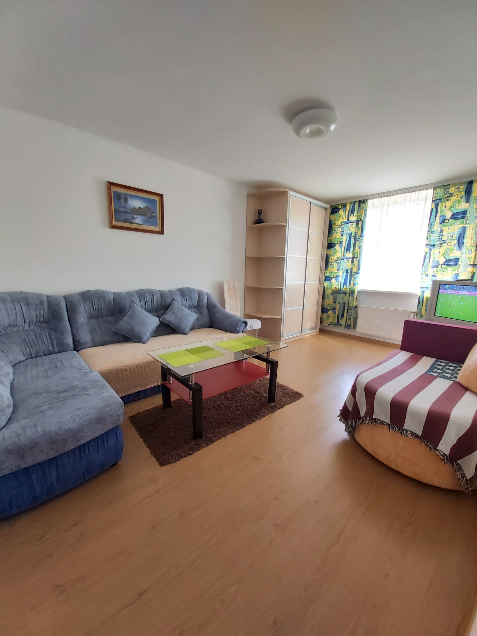 2-комнатная квартира посуточно 60 м², Владимира Маяковского просп., 70