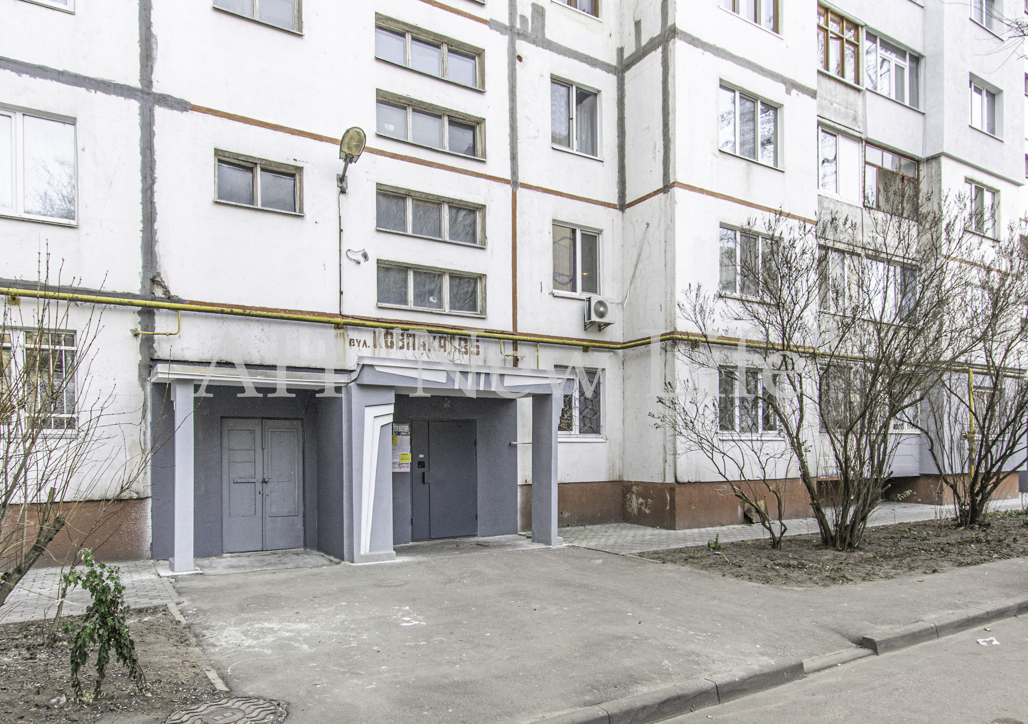 Продажа 3-комнатной квартиры 63 м², Ковпака ул.
