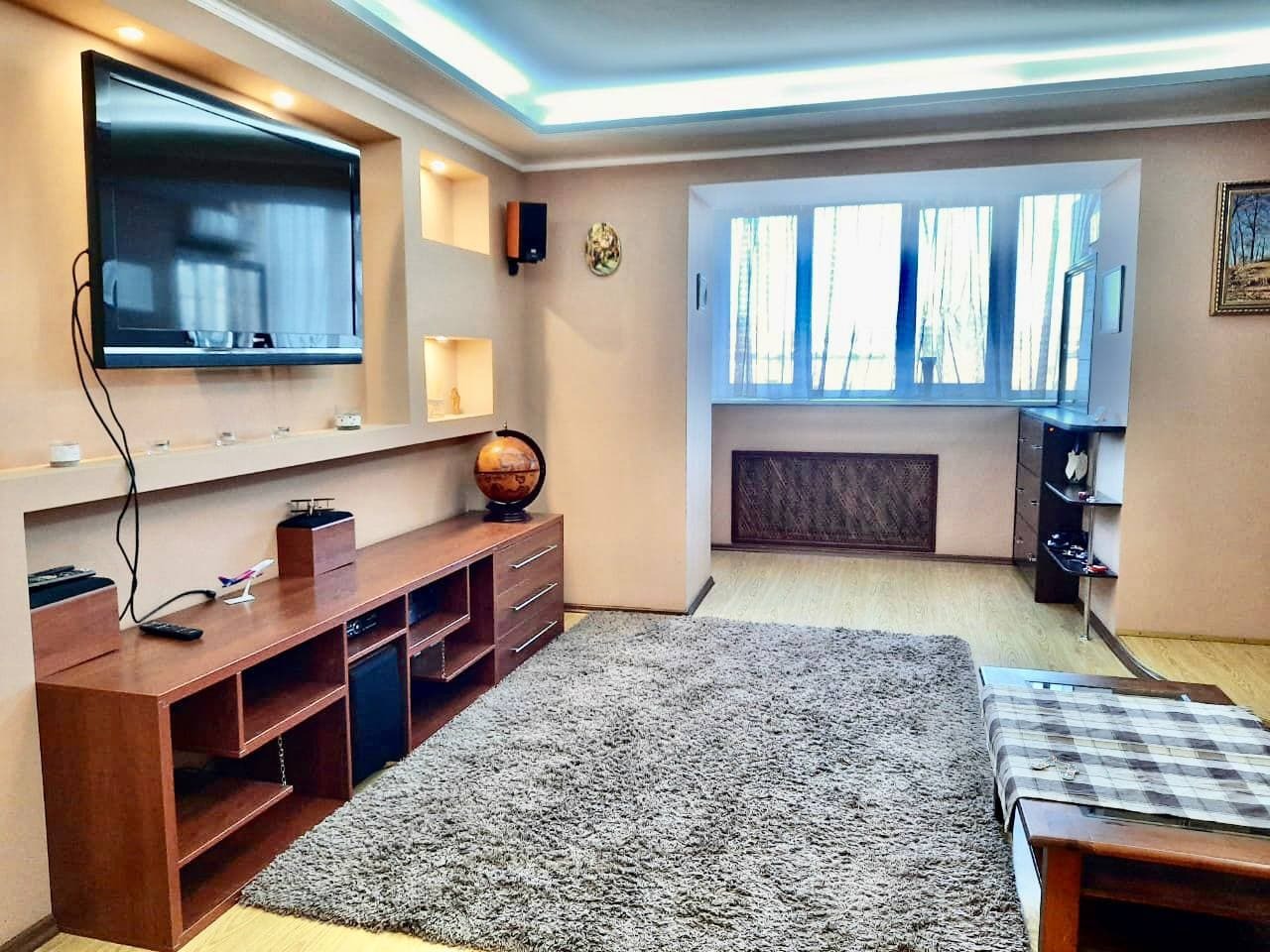 Продаж 3-кімнатної квартири 91 м², Литовська вул.
