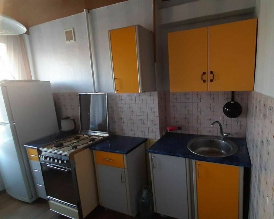 Аренда 3-комнатной квартиры 65 м², Гули Королевой ул., 12А