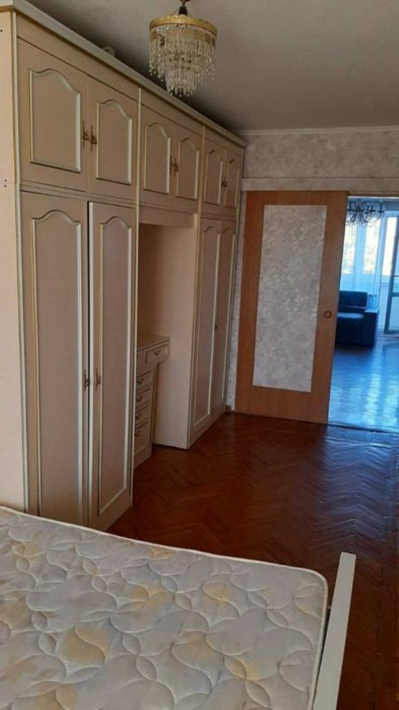Аренда 3-комнатной квартиры 65 м², Гули Королевой ул., 12А