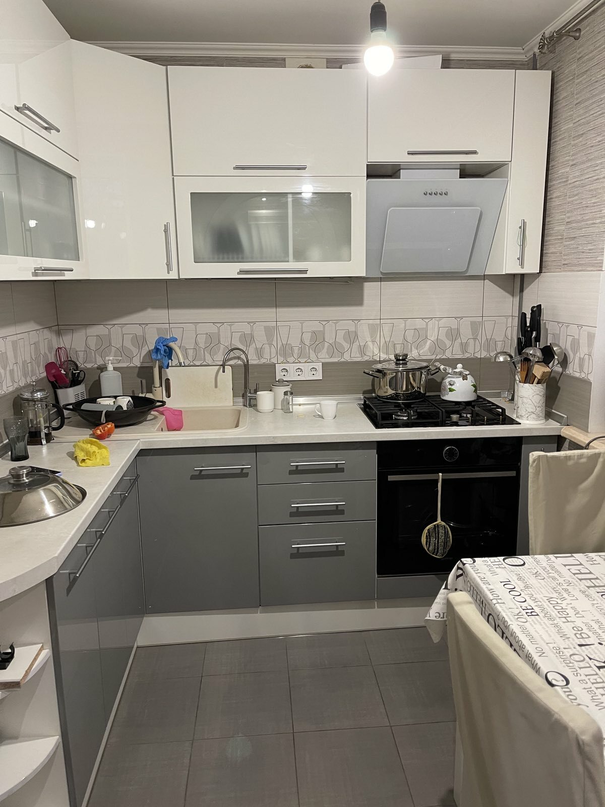 Продажа 3-комнатной квартиры 55 м², Харьковских Дивизий ул., 9