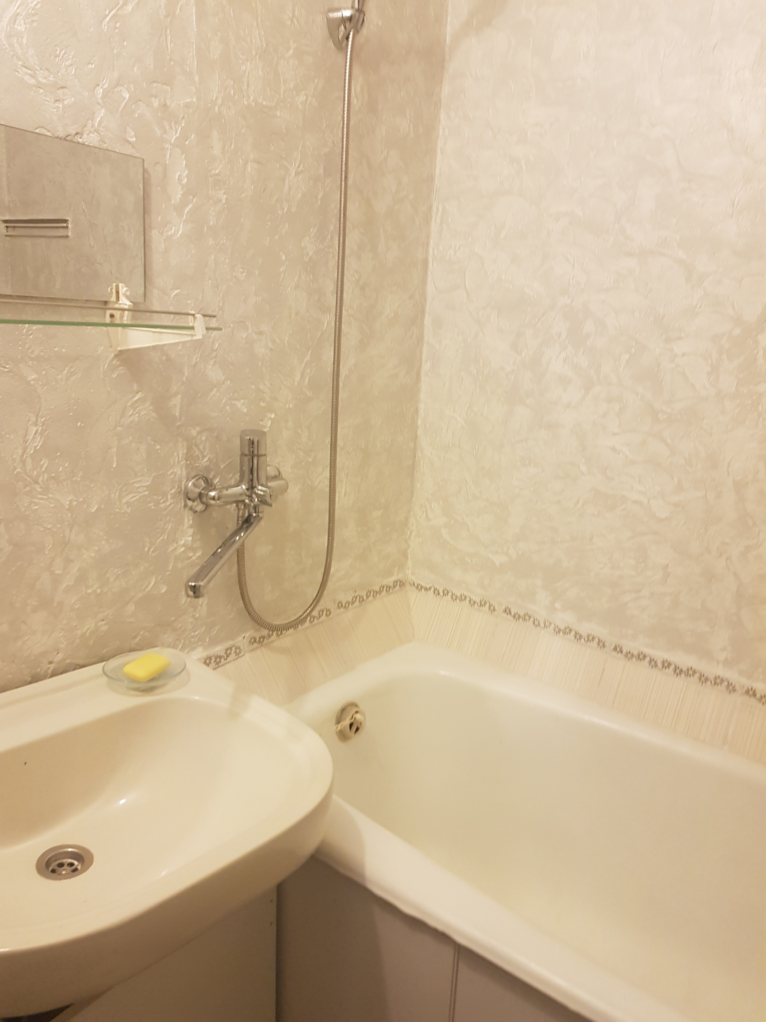 Аренда 1-комнатной квартиры 40 м², Приречная ул., 17Г