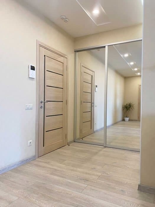 Продажа 2-комнатной квартиры 77 м², Дмитрия Кедрина ул.