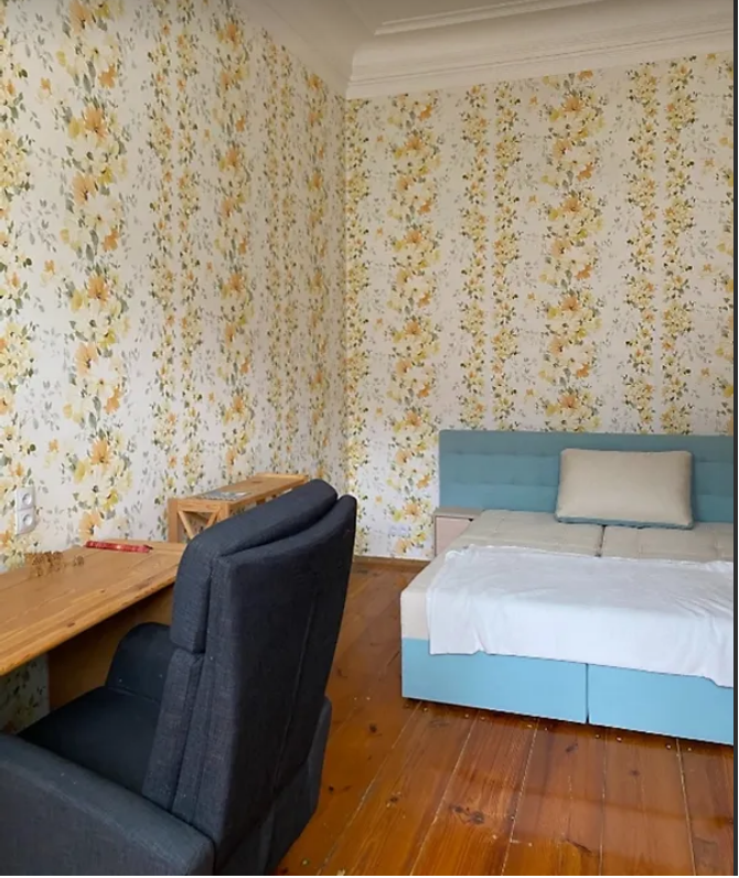 Аренда 3-комнатной квартиры 150 м², Максимилиановская ул., ул.9