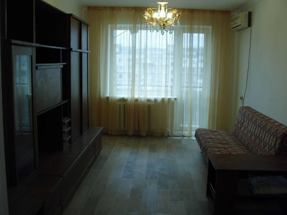 Продажа 3-комнатной квартиры 58 м², Героев просп., 3
