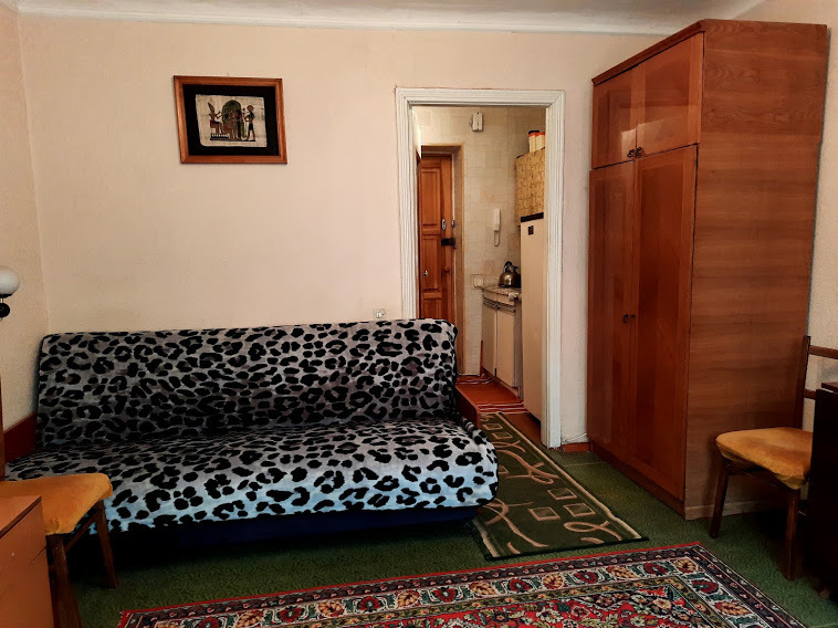 Продаж 1-кімнатної квартири 21 м², Одеська вул.