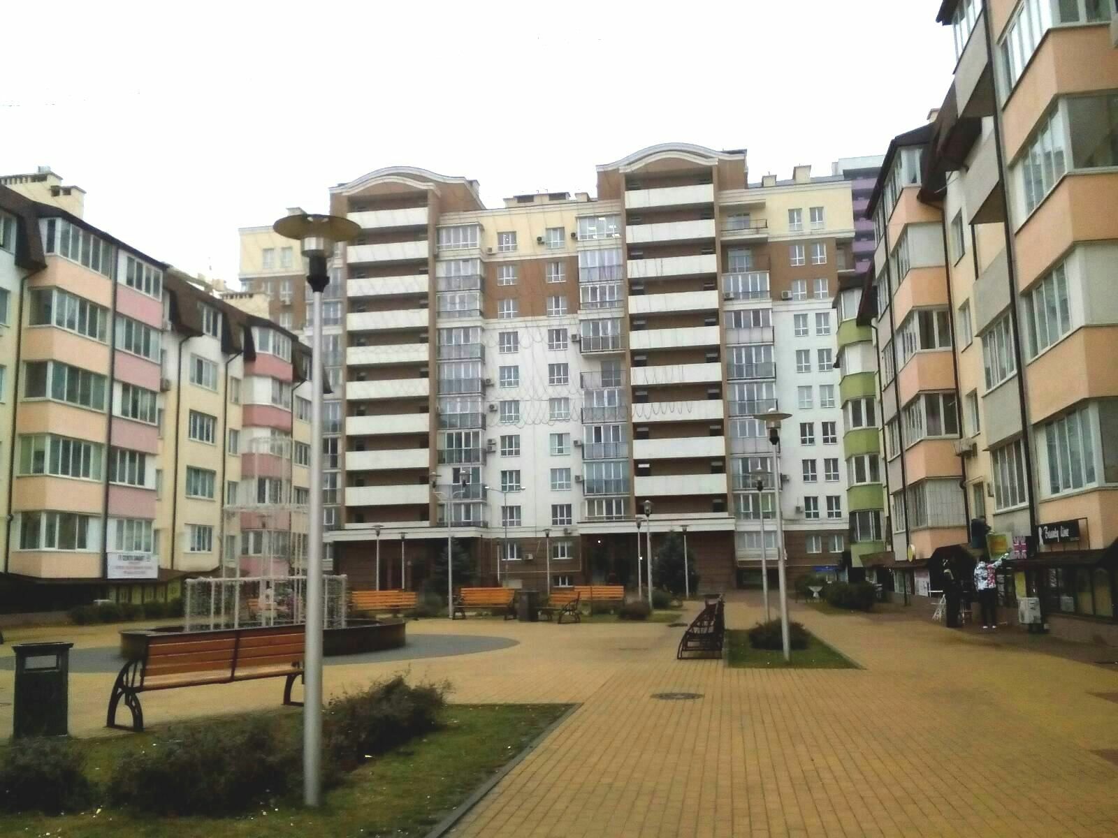 Продаж 2-кімнатної квартири 56 м², Первомайская вул.