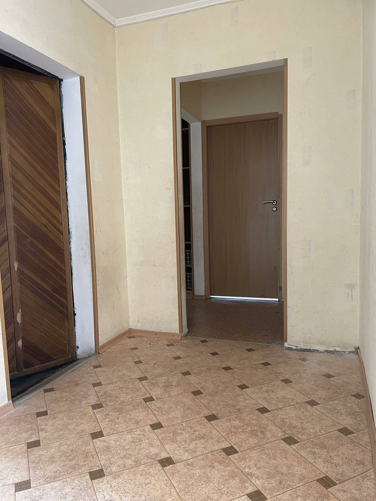 Продаж 4-кімнатної квартири 85 м², Слави бул., 18