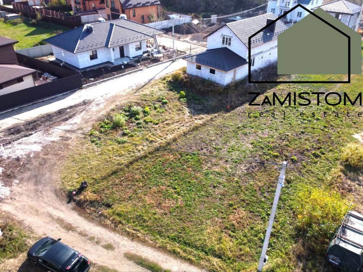 Продаж ділянки під індивідуальне житлове будівництво 4 соток