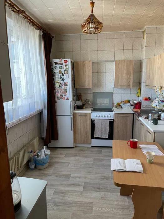 Продажа 3-комнатной квартиры 70 м², Большая Кольцевая ул., 132
