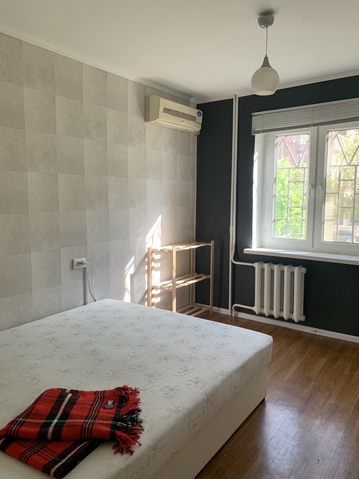 Продаж 2-кімнатної квартири 80 м², Парусна вул.