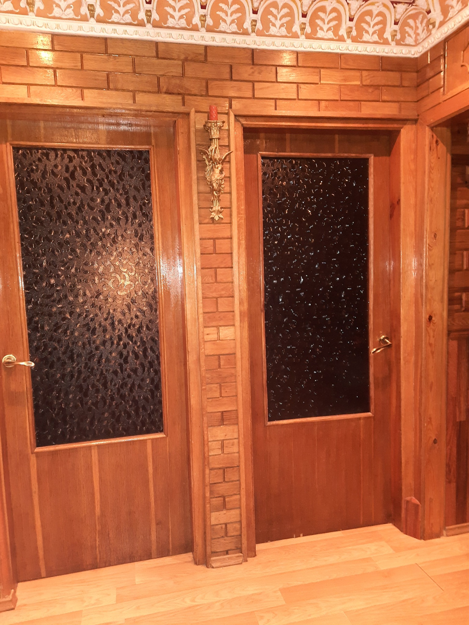 Продажа 4-комнатной квартиры 92 м², Юбилейный просп.