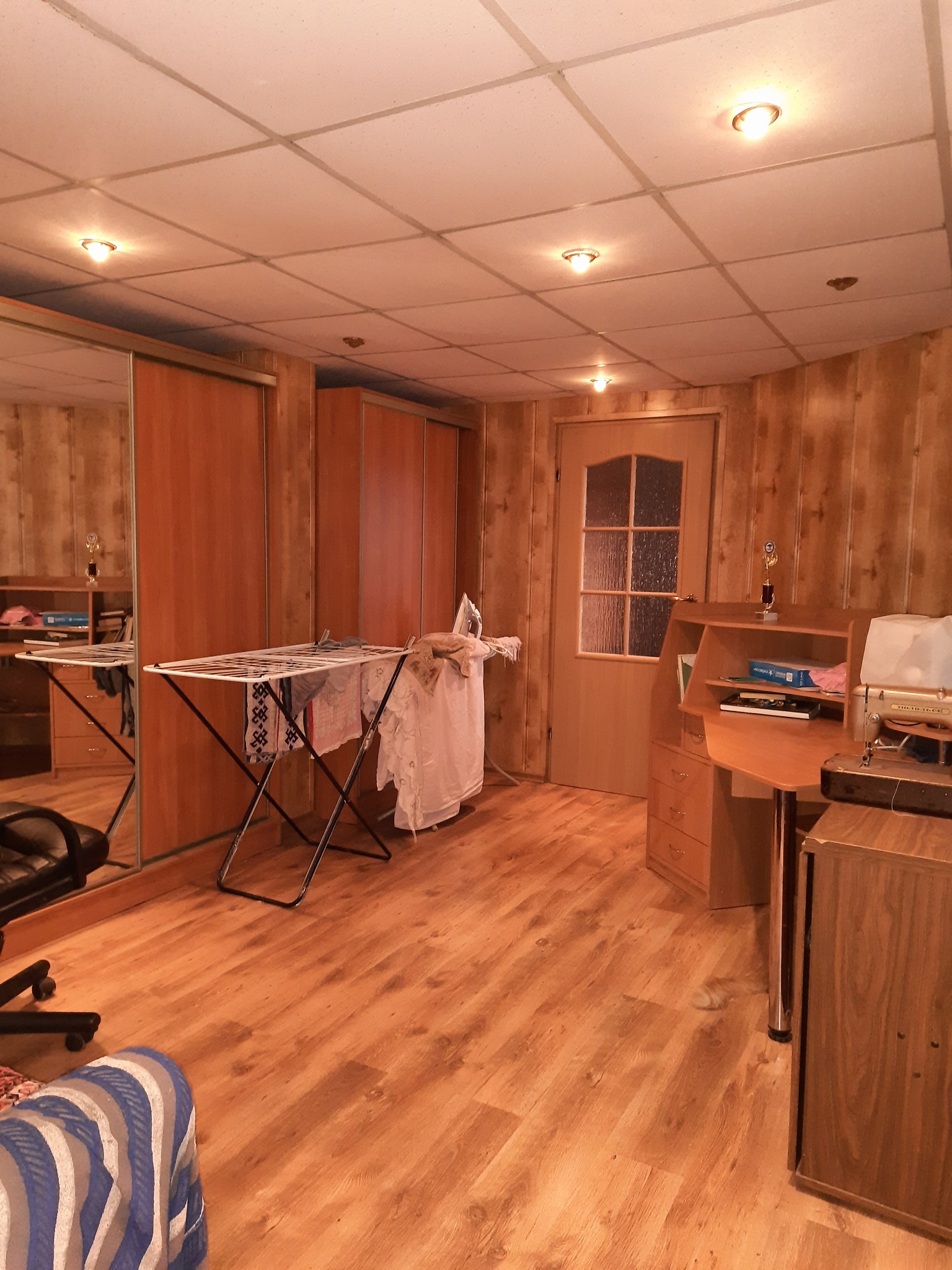 Продажа 4-комнатной квартиры 92 м², Юбилейный просп.