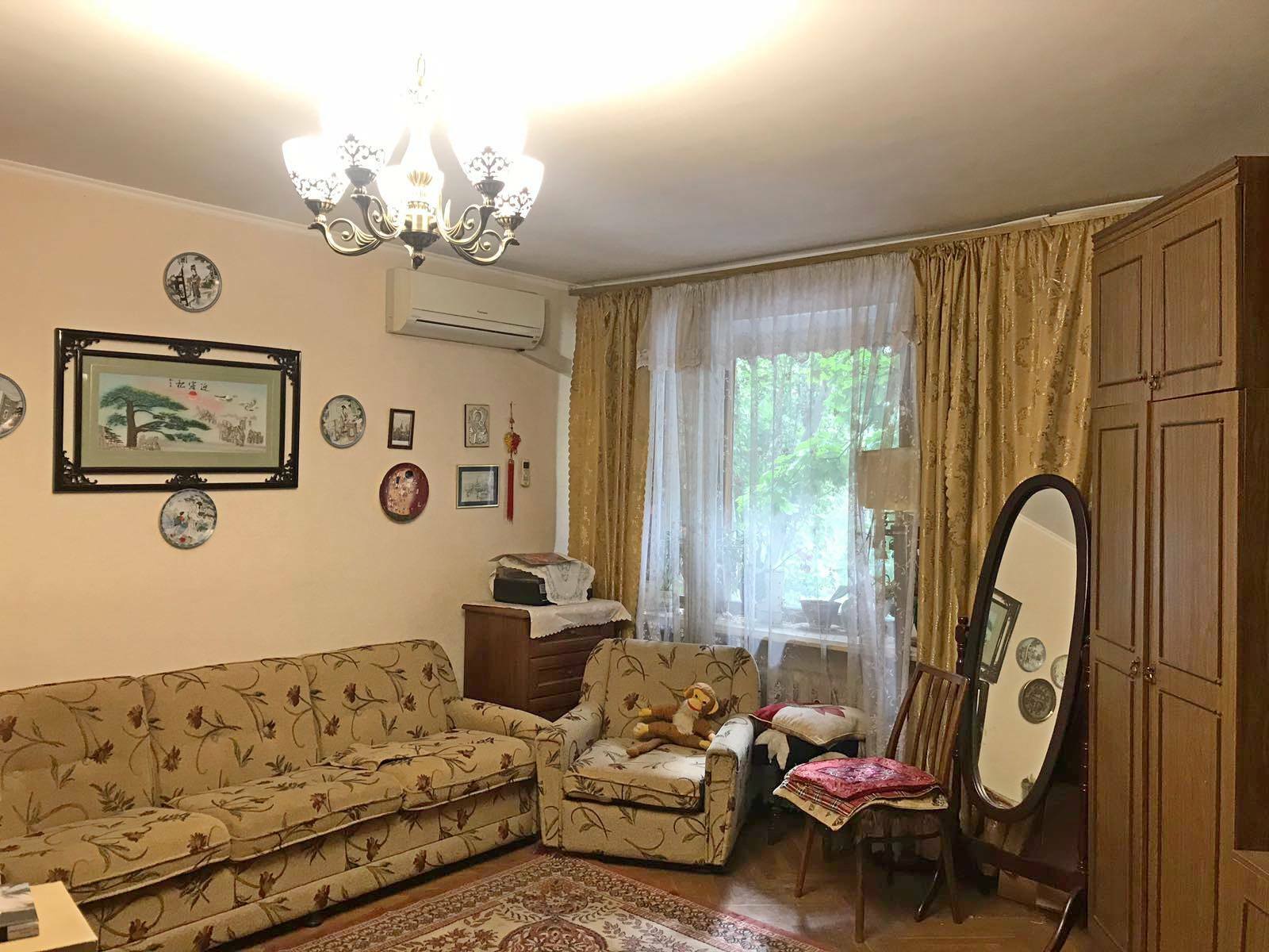 Продаж 3-кімнатної квартири 75 м², Академіка Корольова вул.