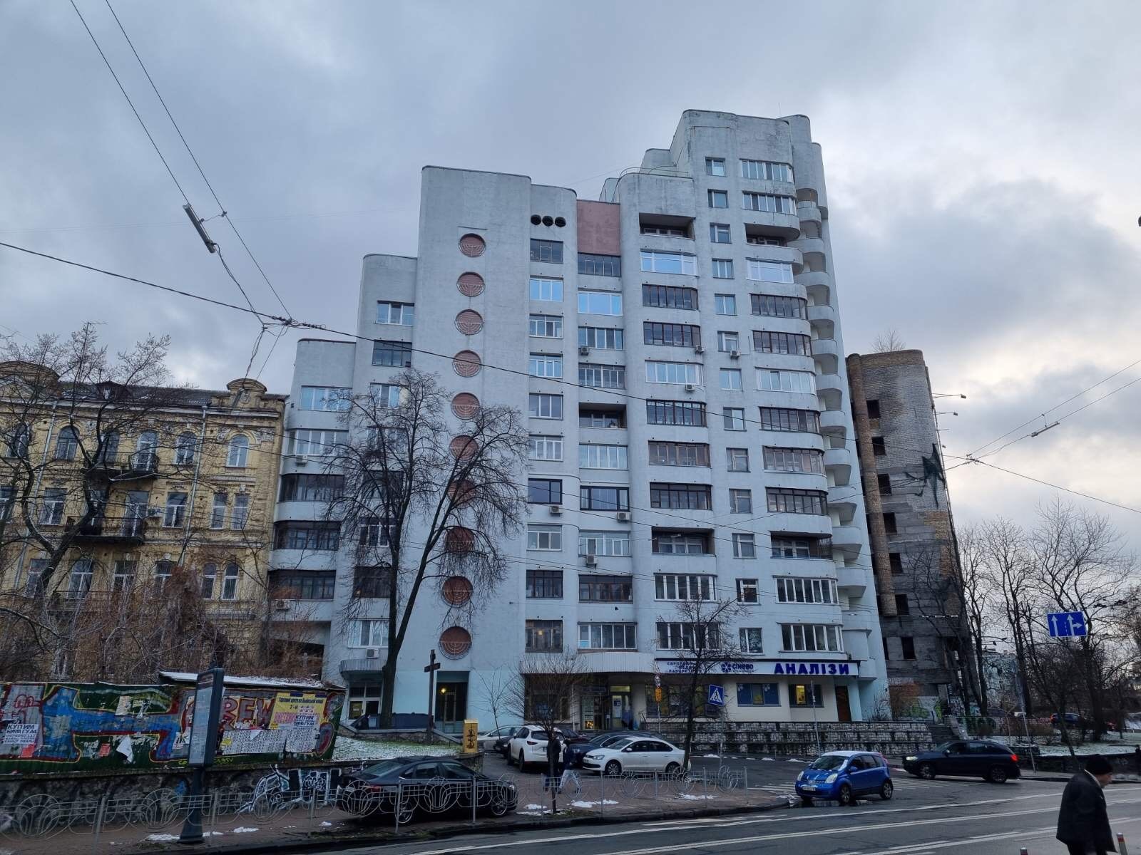 Продажа 4-комнатной квартиры 115 м², Сретенская ул.