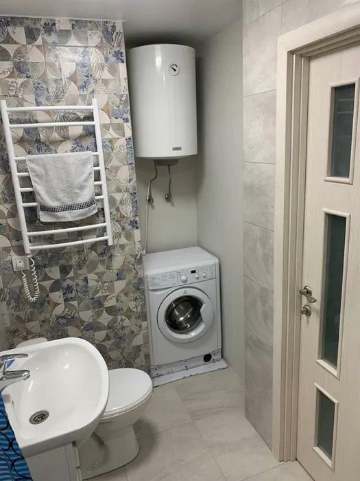 Продажа 1-комнатной квартиры 36 м², Александра Поля просп., 10/12