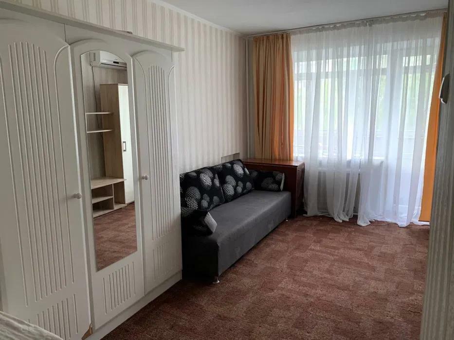 Продажа 1-комнатной квартиры 36 м², Александра Поля просп., 10/12