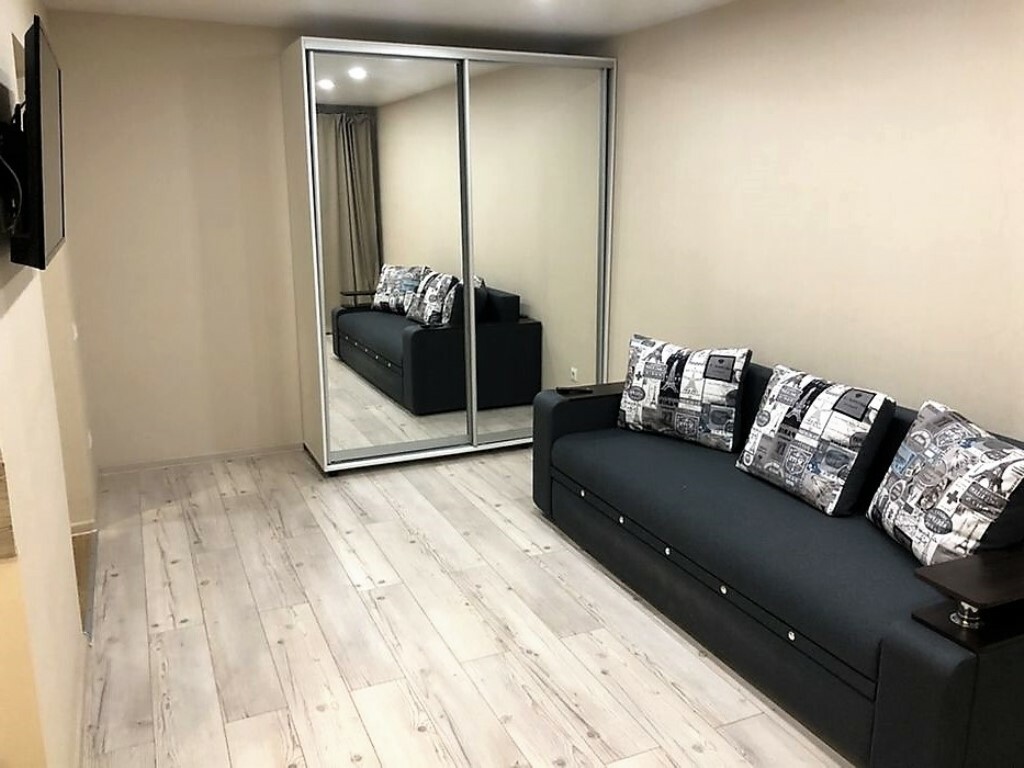 Аренда 1-комнатной квартиры 32 м², Александра Поля просп., 117