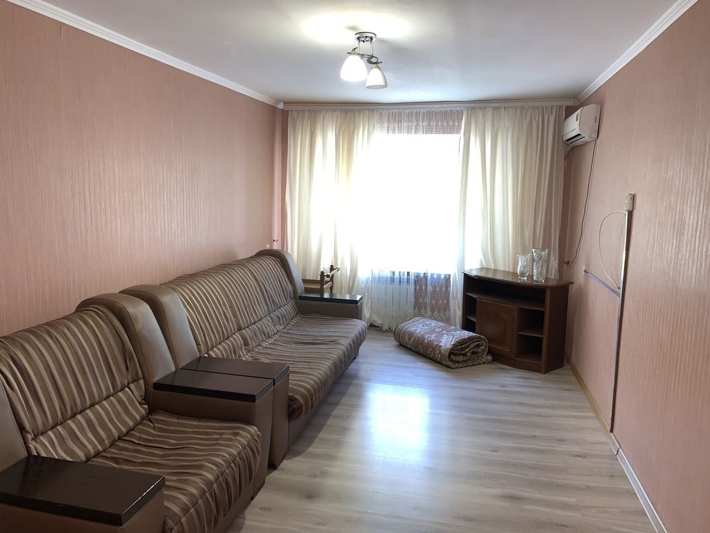 Аренда 3-комнатной квартиры 68 м², Новокрымская ул., 3