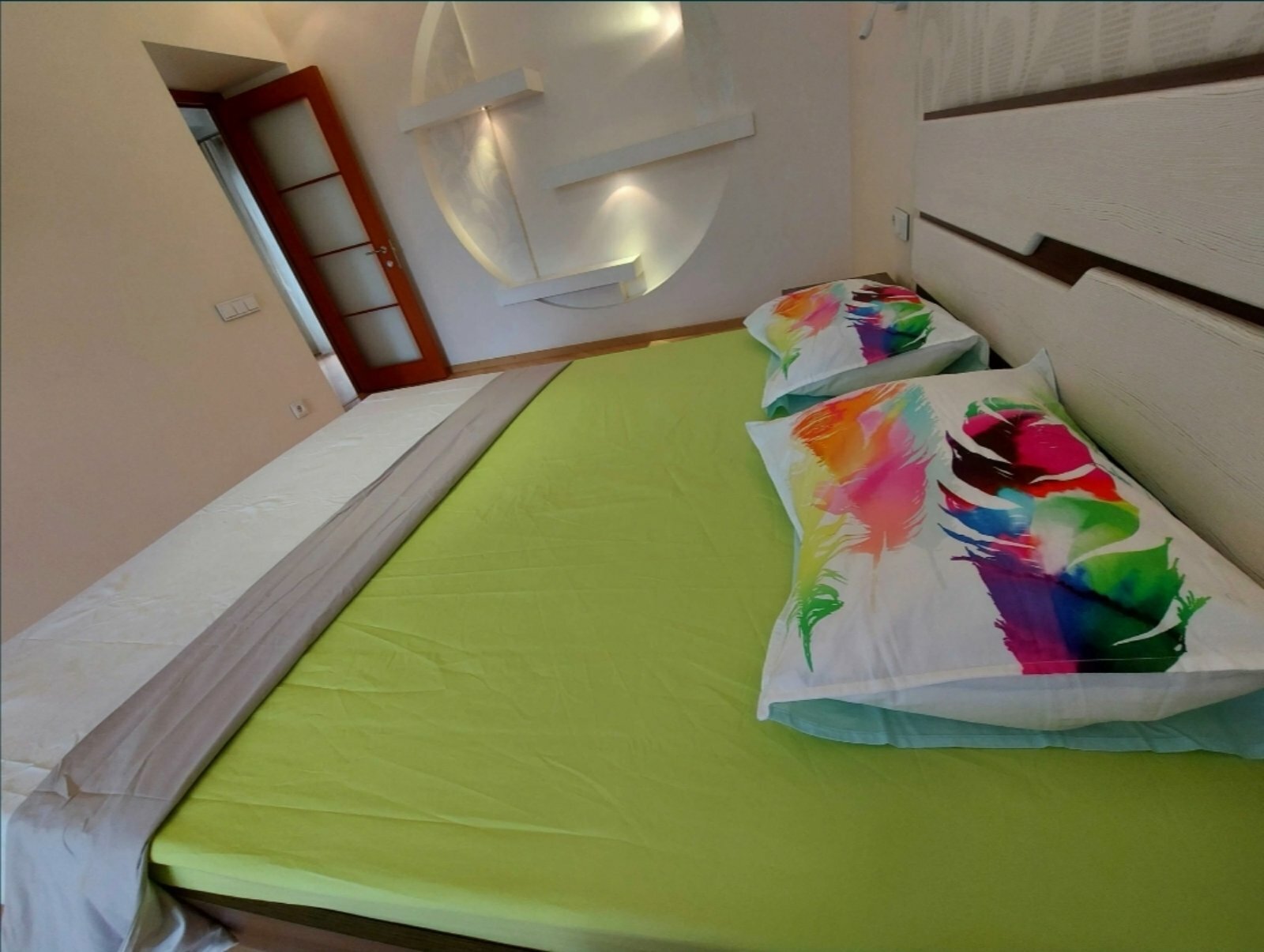 Оренда 2-кімнатної квартири 75 м², Академіка Павлова вул.