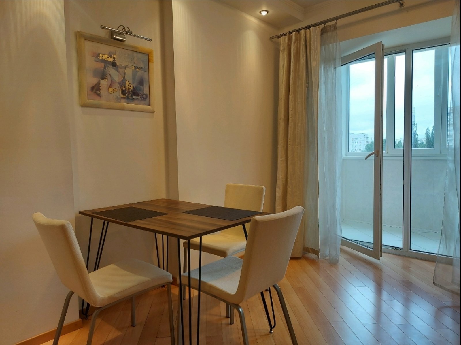 Оренда 2-кімнатної квартири 75 м², Академіка Павлова вул.