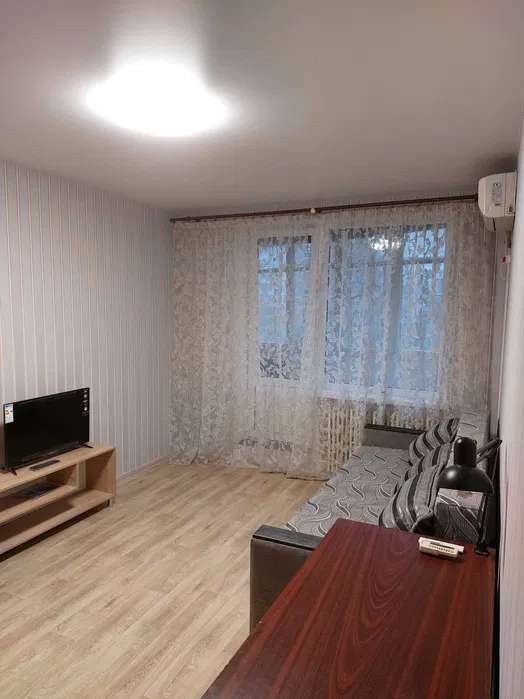Продажа 1-комнатной квартиры 33 м², Героев Труда ул.