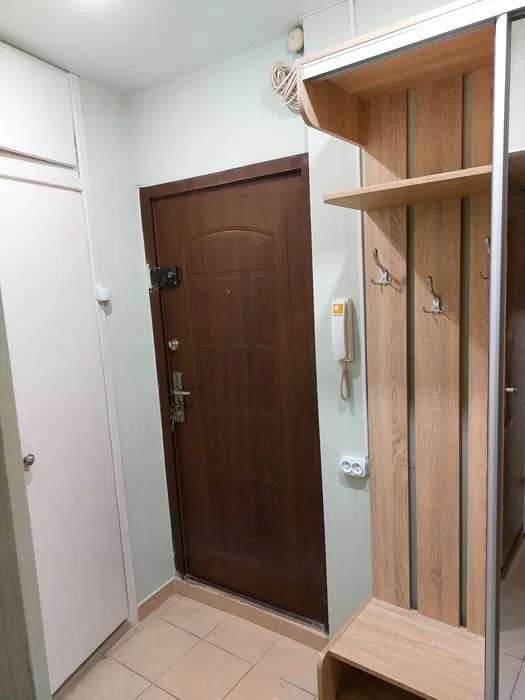 Продаж 1-кімнатної квартири 33 м², Героїв Праці вул.