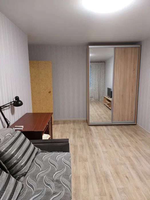 Продажа 1-комнатной квартиры 33 м², Героев Труда ул.