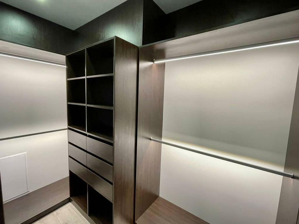 Продаж 4-кімнатної квартири 120 м², Ливарна вул.
