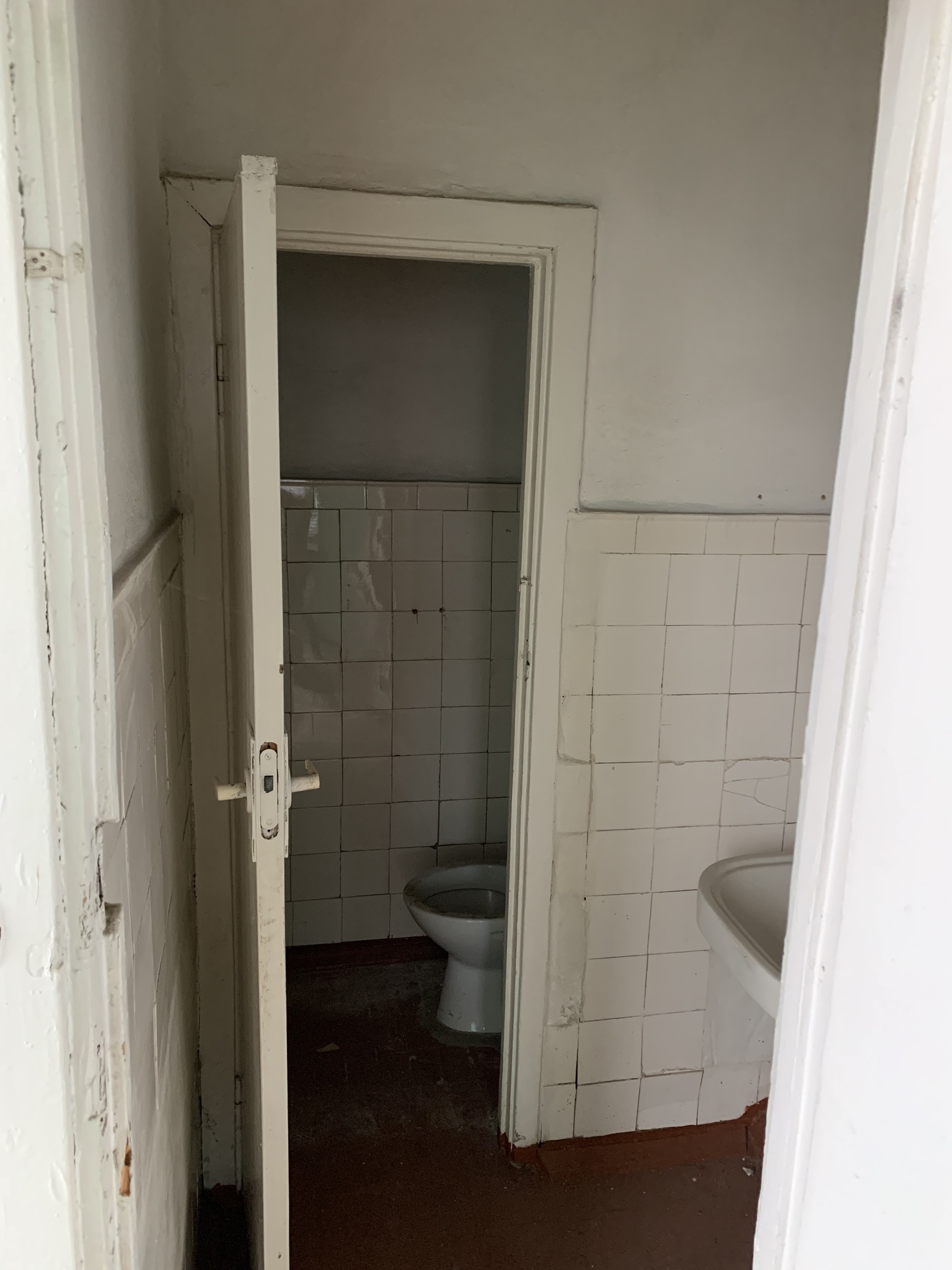 Продаж приміщення вільного призначення 3200 м², Покровська вул., 24/70