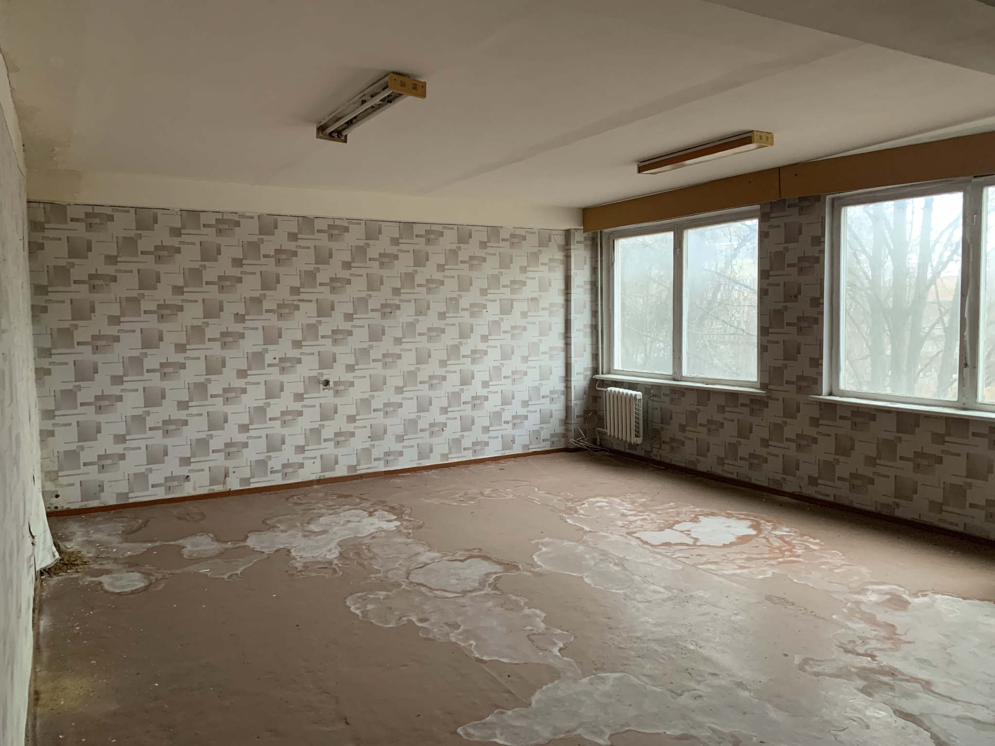 Продаж приміщення вільного призначення 3200 м², Покровська вул., 24/70
