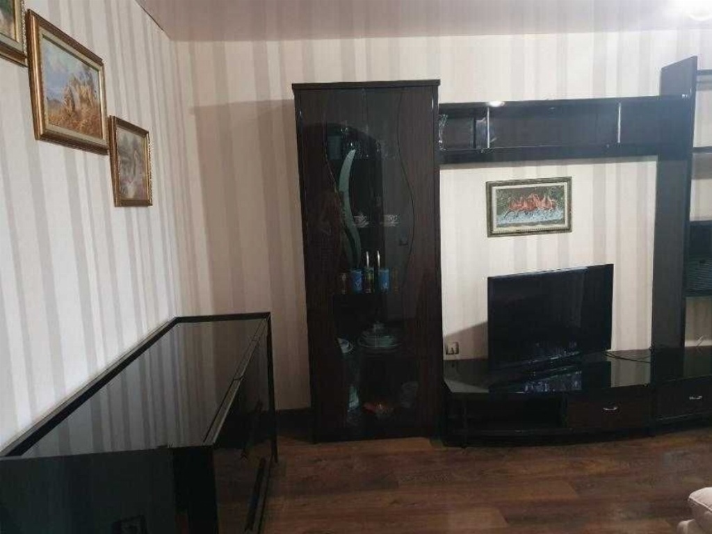 Аренда 2-комнатной квартиры 50 м², Александра Поля просп., 94Г