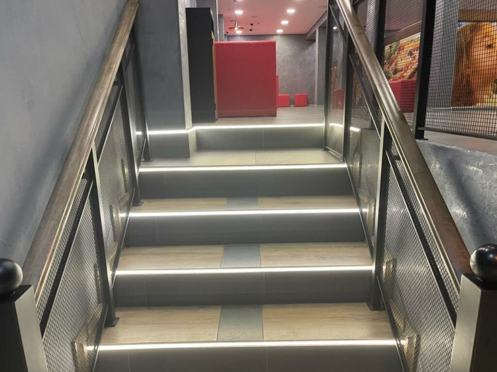 Оренда торговельного приміщення 645 м², Ярослава Мудрого вул.